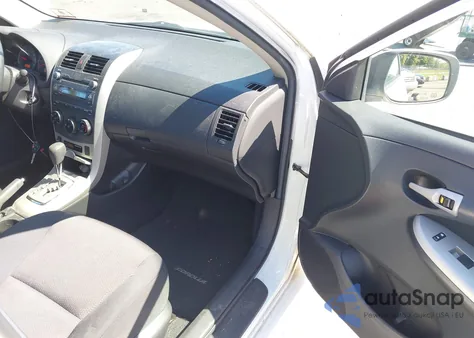 2010 Toyota Corolla S z USA, uszkodzony, nr VIN 2T1BU4EE8AC473371